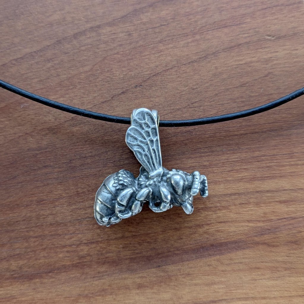 New anatomical Honeybee&nbsp;necklace